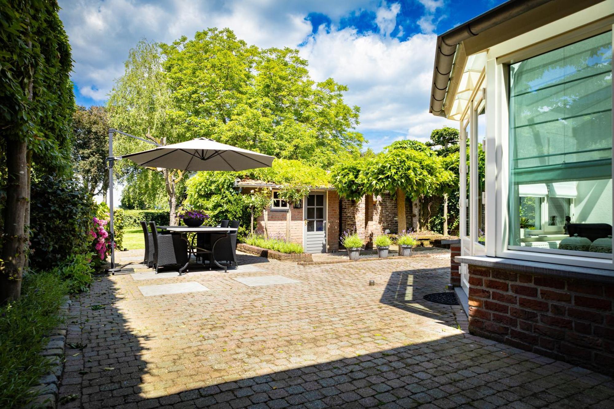 B&B De Vlonder Stevensweert Exterior photo